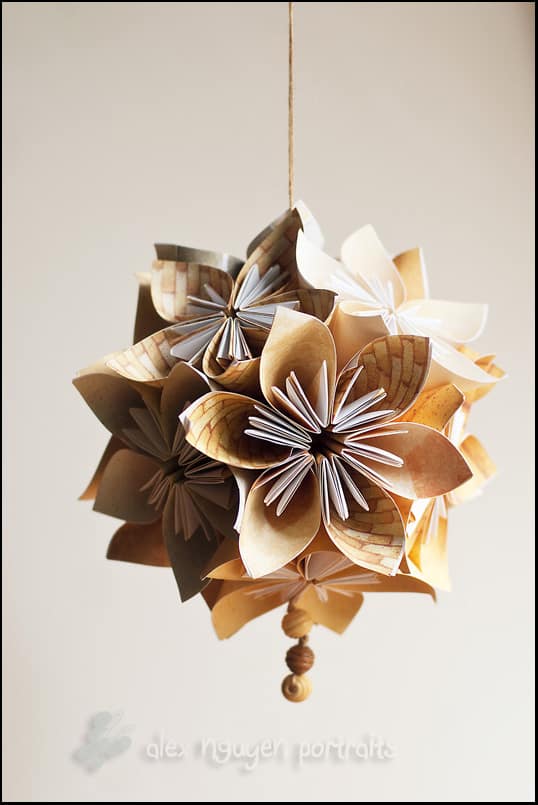 Favorite DIY ideas for homemade tree toppers.
